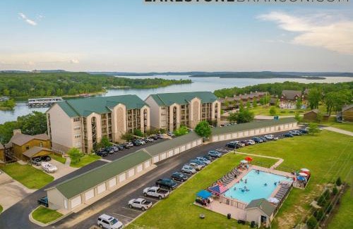 Branson Casa | Lodge 18
