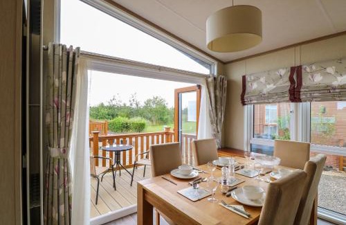 Stowmarket Casa | Lodge 26, Fishing Lakes