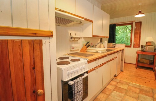 Lamlash Cabaña | LODGE 4 - "BIRCH", pet friendly in Lamlash, Isle Of Arran