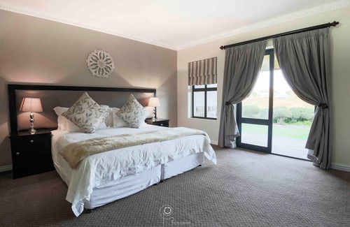 Melkbosstrand Casa | Lodge At Atlantic Beach