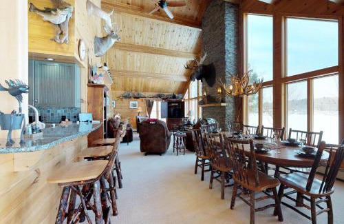 Greenville Junction Casa | Lodge at Moosehead Lake