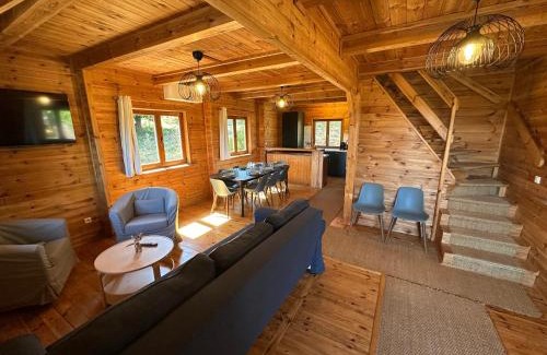 Le Creusot Chalet De Esquí | Lodge du Parc des Combes avec Accès Parc inclus selon calendrier ouverture Parc