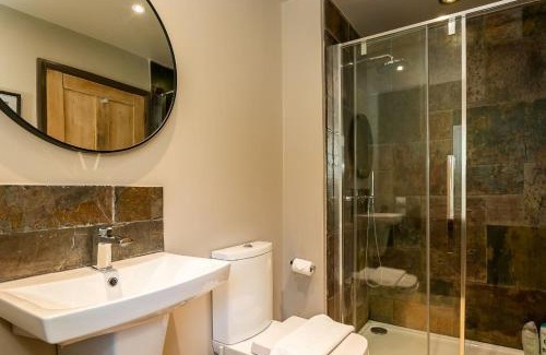 Oxford Casa | Lodge Farm - Stunning 3 Bed with Large Garden!