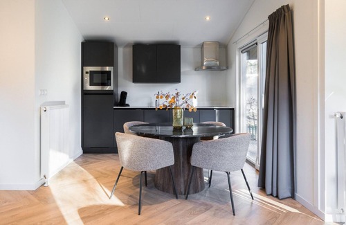 Oirschot Casa | Beautiful Lodge With a Nice Terrace in Brabant