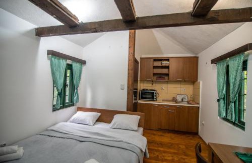 Central Serbia Cabina | Lodge Morava