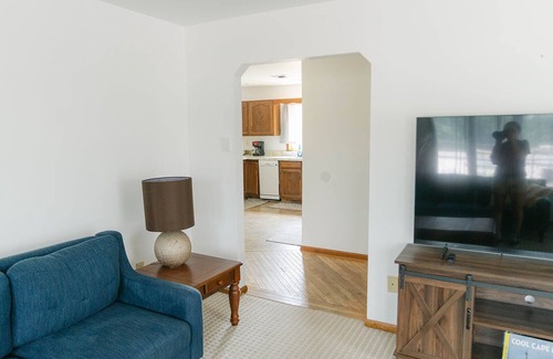 Erma Cabina | Lodge on top of Behr Brewing. Close to Cape May and Wildwood