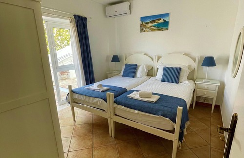 Salema Cabina | Lodge