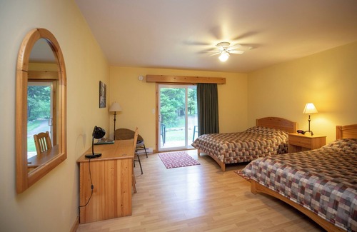 Annapolis Subdivision D Cabina | Lodge room at Mersey River Chalets