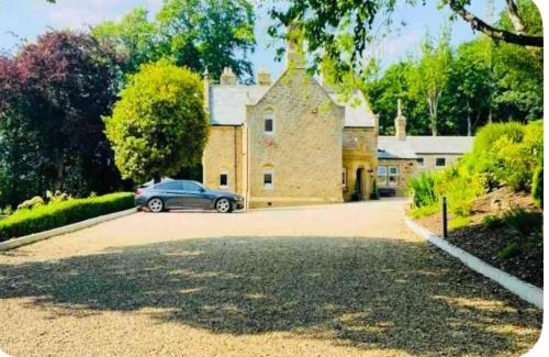 Gateshead Casa | Lodge - Sleeps 18 pet friendly & free parking