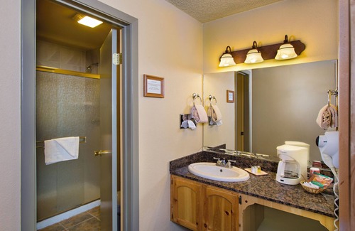 South Lake Tahoe Hotel | Lodge-styled Room w/ Patio/Balcony Facing Lake Tah