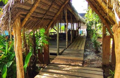 Leticia Cabaña | Hospedaje y tours reina arriera Amazonas Colombia