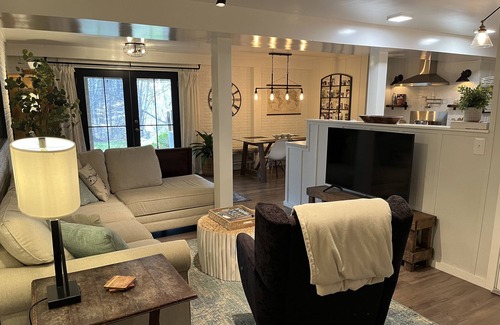 Charlottesville Apartamento | Escape aislado para familiares y amigos ~ Charlottesville ~