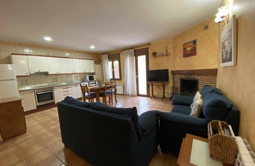Beceite Apartamento | Casa rural, cerca de las montañas y ríos, mascotas bienvenidas