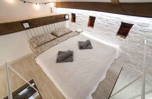 Nizhniy Novgorod City Centre Apartamento | LoFT двухуровневый рядом с кремлем ARTapart