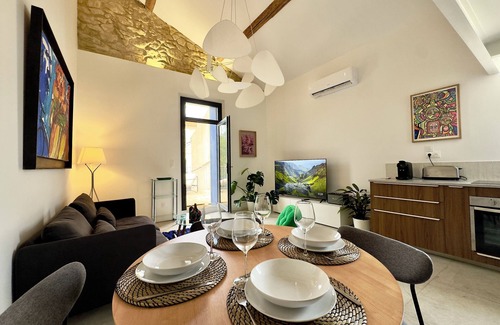 Estanove Apartamento | LOFT / 10min from downtown / Terrace / Parking