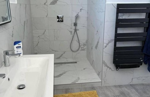 Saint-Symphorien-d'Ozon Apartamento | Loft 130 m2 Sans Voisinage Avec Parking Privé