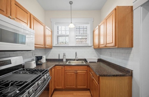 Pittsburgh Apartamento | Loft 2 Bedrooms Sleeps 5 w/parking