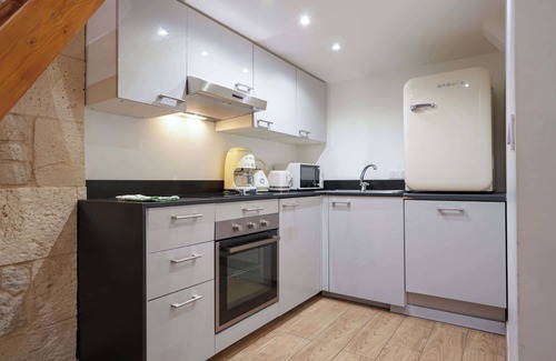 Saint-Merri Apartamento | Loft 2 BR Marais, Notre Dame AC by LCC Agency