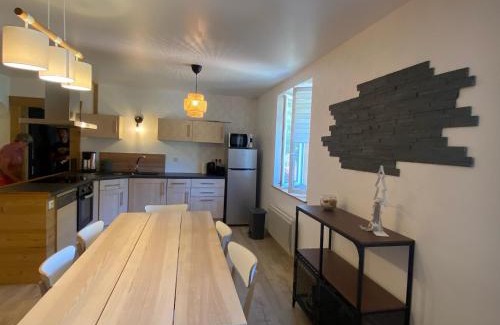 Saint-Maurice-sur-Moselle Apartamento | Loft 5 personnes type chalet avec jardin