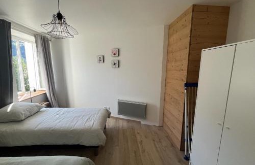 Saint-Maurice-sur-Moselle Apartamento | Loft 5 personnes type chalet avec jardin