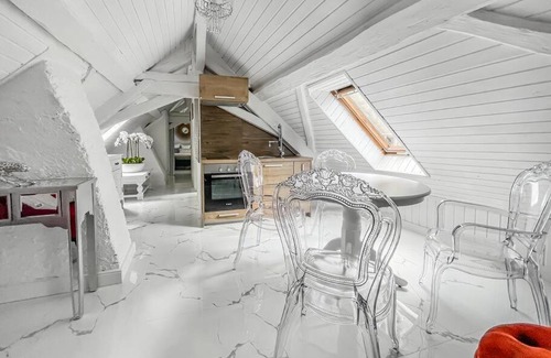 Montreux Apartamento | Loft apartment in the Castle Château du Châtelard