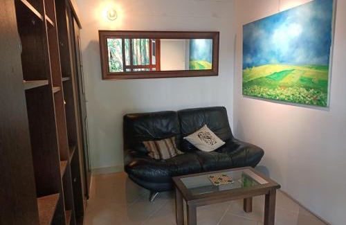 El Poblado Apartamento | Loft campestre con terraza en el Poblado apt 113