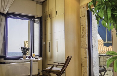 Halepa Villa | Loft Chania, en la orilla del agua con vistas al mar de Creta