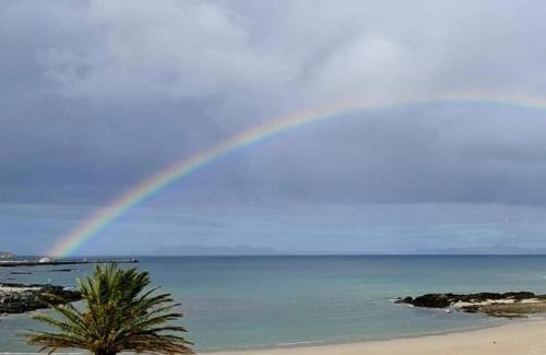 Gordons Bay Central Apartamento | Loft Cottage, sleeps 2. Central and Cozy!