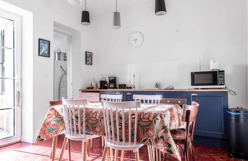 Gannat Apartamento | Loft design au centre-ville avec jardin et parking