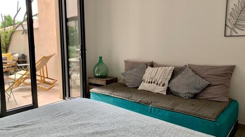 Vernegues Casa | Loft en Provence - Terrasse-Climatisation-Proche Golf et Luberon