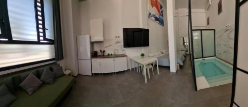 San Lorenzo Apartamento | Loft familiar "PISCINA SEVILLA CENTRO"