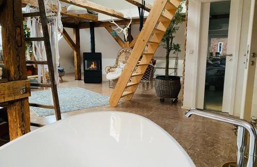 Furstenwalde/Spree Apartamento | Loft im Herzen der Stadt