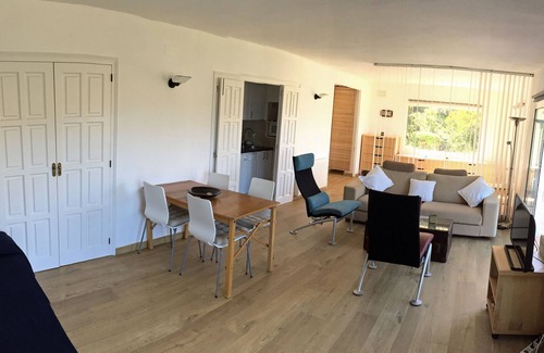 Aiguablava Apartamento | Loft en playa de Aiguablava. Costa Brava. Con jardín privado y vistas al mar.