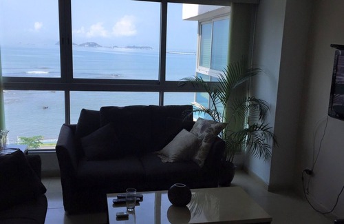 Marbella Apartamento | Loft en Grand Bay Tower, Gimnasio Piscina Sauna