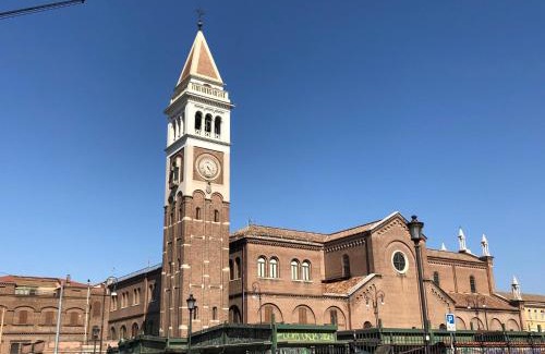 San Lorenzo Apartamento | Loft in old town near Termini Station and University