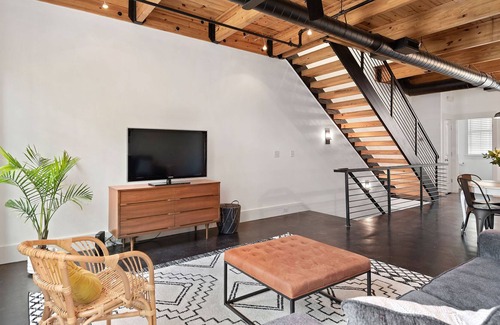 Habersham Condominio | Loft in the Heart of Habersham Marketplace, Beaufort