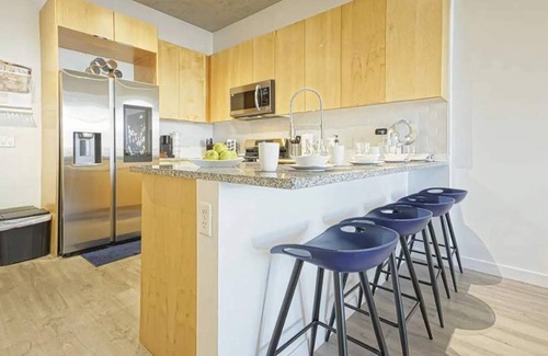 Downtown Las Vegas Condominio | Loft Lv8 ※ Elegant Urban Oasis in Downtown Vegas