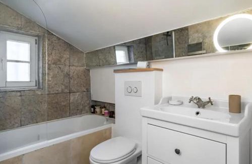 Saint-Vincent-de-Paul Apartamento | Loft Maison PARIS Gare Est Nord