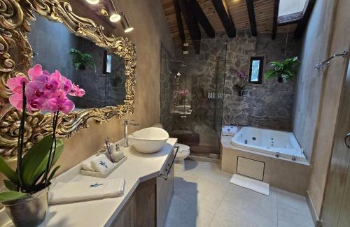 Santeagueda Apartamento | Loft Michelangelo: ¡El esplendor de Val'Quirico!