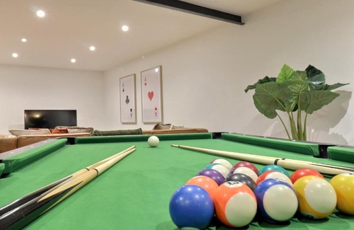 Chateauvert Apartamento | Loft & Pop Billard