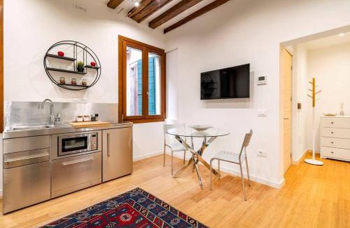 Santa Croce Apartamento | Loft San Stae 18.27