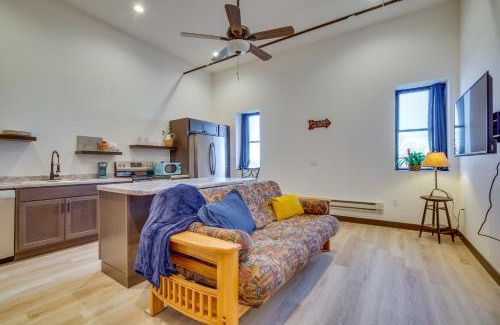 Cashton Apartamento | Loft-Style Downtown Cashton Studio Dogs Welcome!
