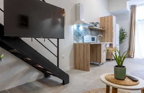 Aiora Apartamento | Loft Valencia barrio Ayora - RM 5A