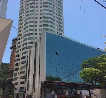 Centro Apartamento | Loft vista panorâmica da Roda gigante e orla de BC