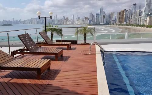Centro Apartamento | Loft vista panorâmica da Roda gigante e orla de BC