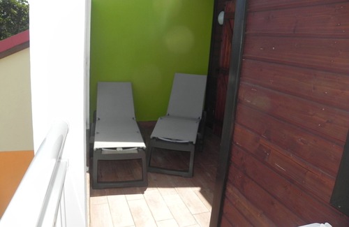 Circuit 1C1 Apartamento | Loft con vistas panorámicas al mar, un alquiler de vacaciones.