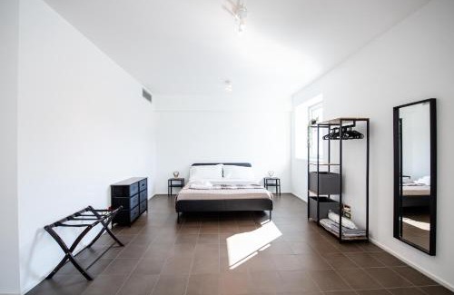 San Leonardo Apartamento | Loft zona Stazione Centro con Wi Fi, Cucina & Parking Free