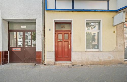 Lichterfelde Apartamento | Loftly 5min zu Fuß Charite - 45m2 - Self Check-In - 300mbit