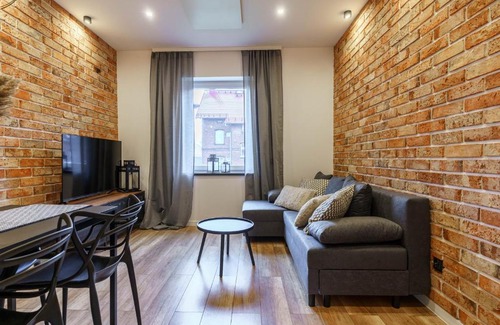 Chebzie Apartamento | Loftowy apartament w sercu Śląska