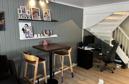Alna Casa | Loftroom in townhouse Oslo 1 singel bed 1 double bed